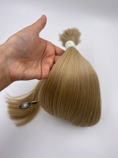 Славянские волосы в срезе Светлый блондин пепельно-золотистый тон 10